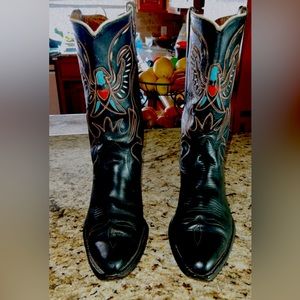 Vintage Black cowgirl boots in size 8
